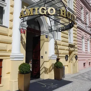 Amigo Centre מלון